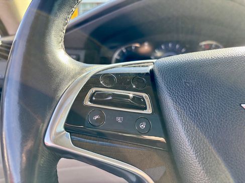 Used 2018 Cadillac Escalade Luxury image 32