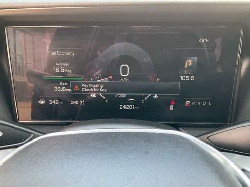 Used 2025 GMC Terrain Elevation image 12