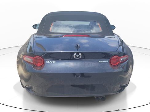 Used 2023 MAZDA MX-5 Miata Grand Touring RWD image 6
