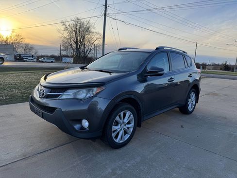 Used 2013 Toyota RAV4 Limited image 3