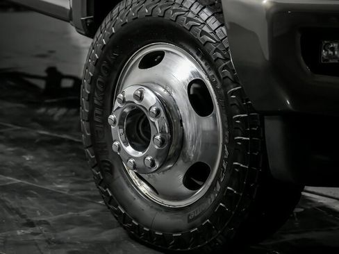 Used 2017 Ford F350 King Ranch w/ FX4 Off-Road Package image 3