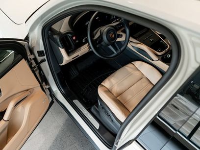 Certified 2025 Porsche Cayenne