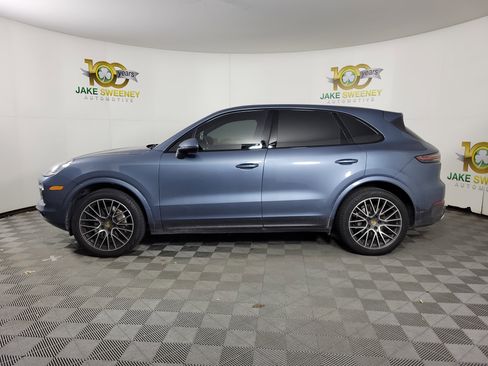 Used 2019 Porsche Cayenne image 2
