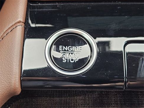 New 2025 Lincoln Navigator Reserve image 20