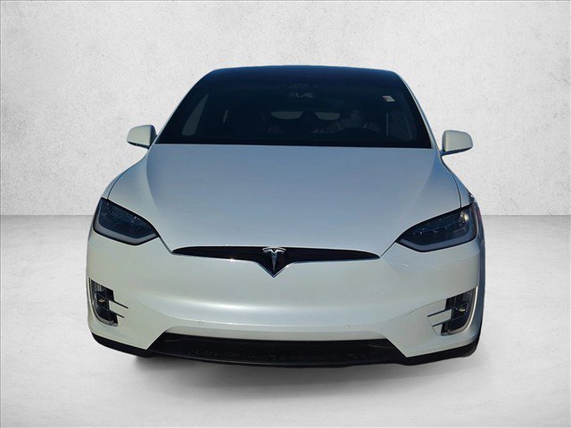 Used 2018 Tesla Model X 75D AWD/4WD image 2