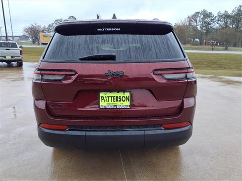 New 2025 Jeep Grand Cherokee L Altitude image 3
