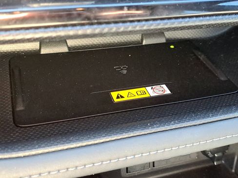 Used 2023 Toyota Highlander XSE image 28