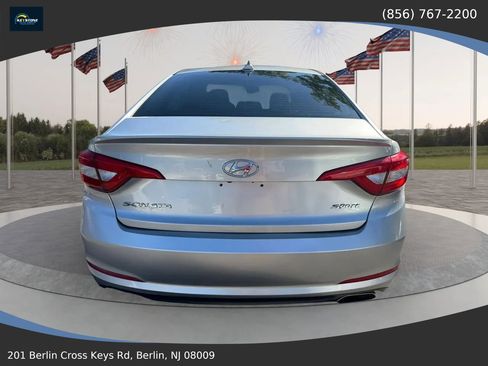 Used 2017 Hyundai Sonata Sport w/ Value Edition Package 02 FWD image 4