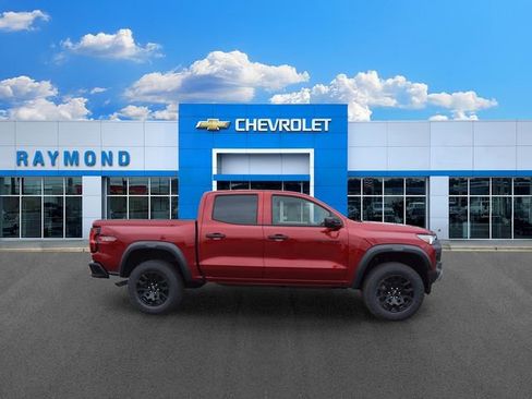 New 2026 Chevrolet Colorado Trail Boss AWD/4WD image 2