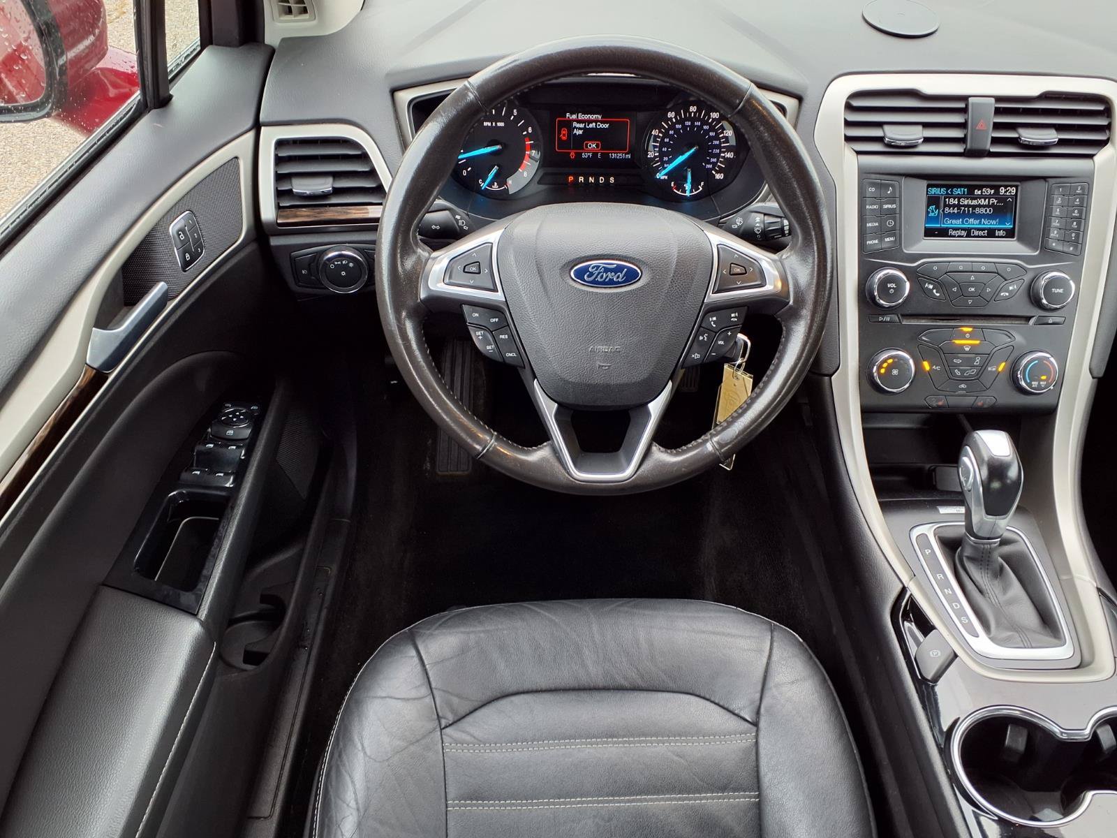 Used 2014 Ford Fusion SE w/ Equipment Group 202A FWD image 12