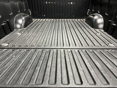 Used 2022 Toyota Tundra SR5 image 10