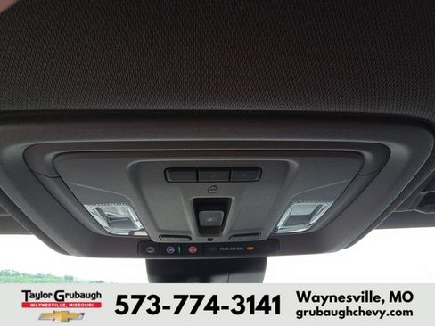 Used 2023 GMC Sierra 1500 SLT w/ SLT Premium Plus Package AWD/4WD image 26