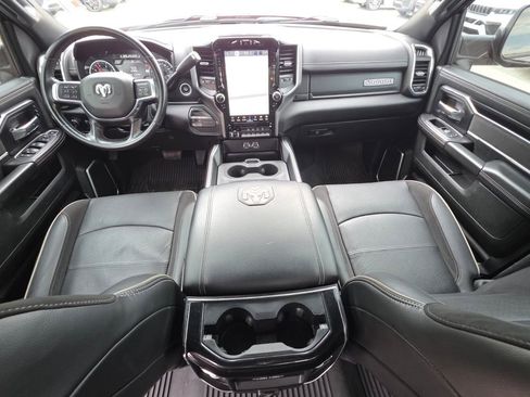 Used 2022 RAM 2500 Laramie w/ Night Edition AWD/4WD image 23
