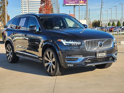 Used 2022 Volvo XC90 T6 Inscription image 3
