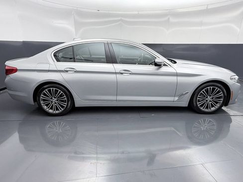Used 2018 BMW 530i xDrive w/ Premium Package AWD/4WD image 9
