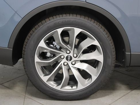 New 2026 Lincoln Aviator Reserve w/ Illumination Package RWD image 10