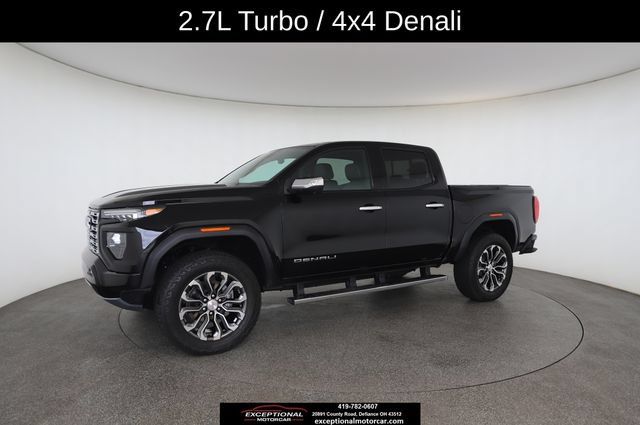 Used 2025 GMC Canyon Denali AWD/4WD image 4