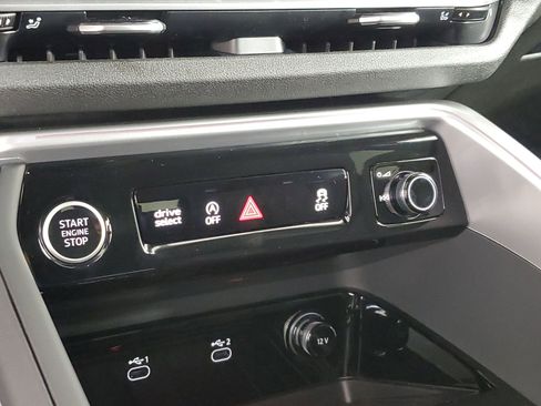 New 2026 Audi Q5 Premium Plus image 40