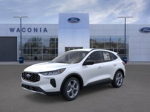 New 2026 Ford Escape ST-Line w/ Cold Weather Package AWD/4WD image 1