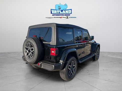 New 2026 Jeep Wrangler Sahara image 5