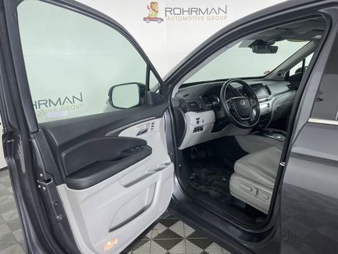 Used 2023 Honda Ridgeline RTL-E image 18