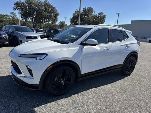 Used 2024 Buick Encore GX Sport Touring w/ Comfort Package image 5