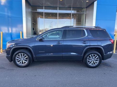Used 2018 GMC Acadia SLE w/ LPO, Floor Liner Package image 9