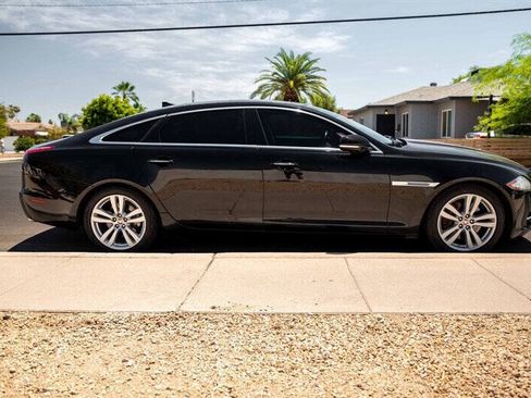 Used 2015 Jaguar XJ L Portfolio RWD image 6