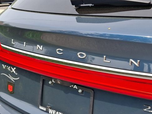 Used 2016 Lincoln MKX Reserve w/ Luxury Package AWD/4WD image 32