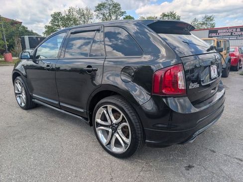 Used 2011 Ford Edge Sport w/ Canadian Touring Pkg AWD/4WD image 4