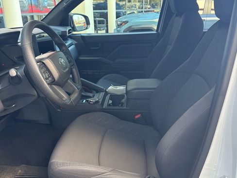 Used 2024 Toyota Tacoma SR image 16