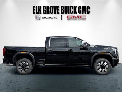 New 2026 GMC Sierra 2500 Denali w/ Denali Reserve Package image 3