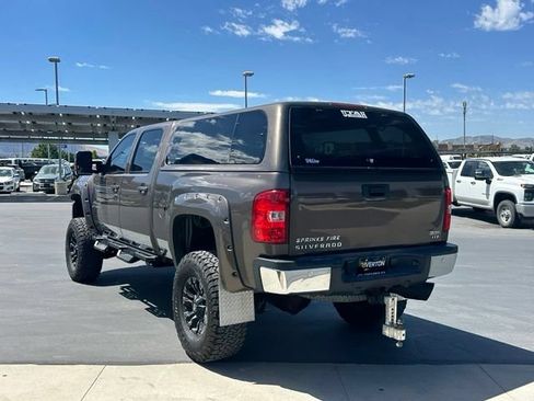 Used 2007 Chevrolet Silverado 2500 LTZ w/ Safety Package AWD/4WD image 4