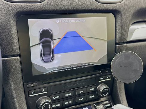 Certified 2018 Porsche 718 Cayman RWD image 18