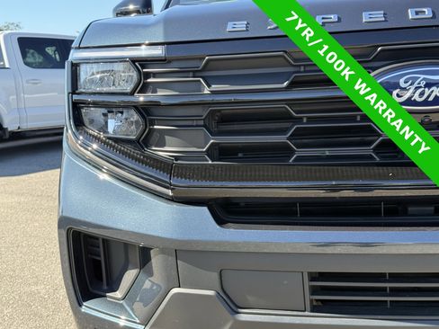 Certified 2025 Ford Expedition Active image 9