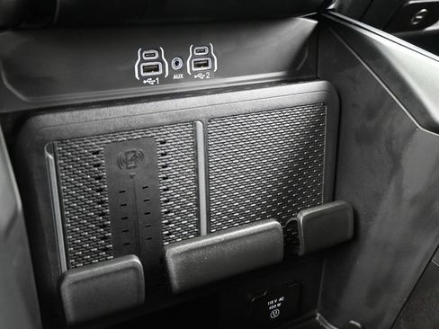 Used 2025 RAM 1500 Big Horn image 27