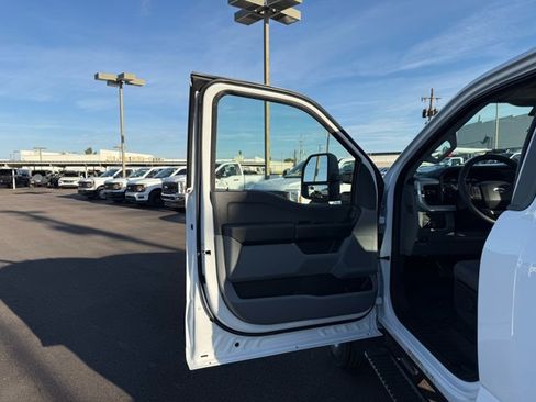 New 2026 Ford F550 2WD Regular Cab Super Duty image 11