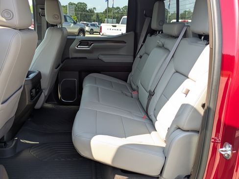 Used 2023 Chevrolet Silverado 1500 RST AWD/4WD image 8