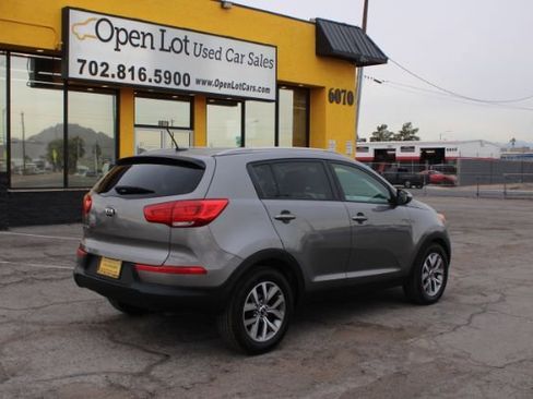 Used 2015 Kia Sportage LX FWD image 5