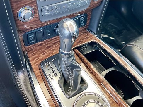 Used 2019 Nissan Armada SL w/ Premium Package RWD image 17