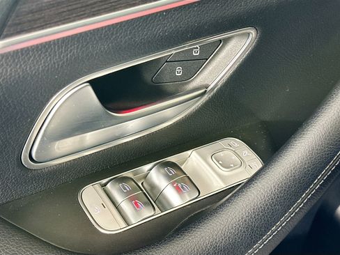 Used 2022 Mercedes-Benz GLS 450 4MATIC image 24