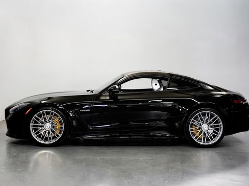Used 2025 Mercedes-Benz AMG GT 55 image 7