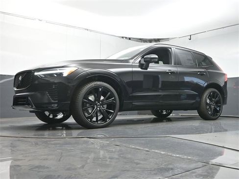 New 2026 Volvo XC60 B5 Ultra w/ Protection Package Premier image 35