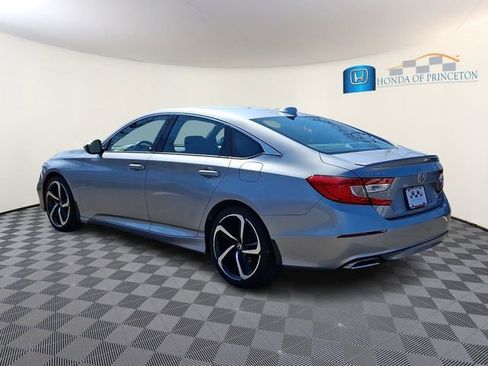Used 2019 Honda Accord Sport image 4