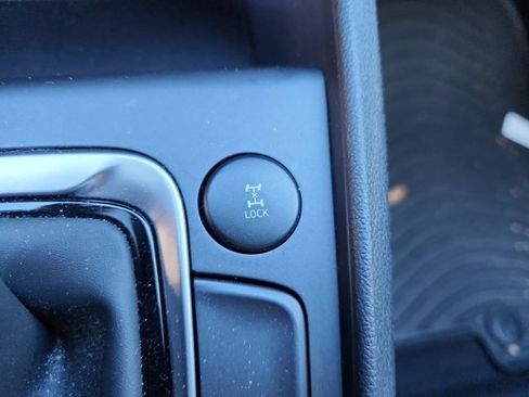 Used 2023 Hyundai Kona SEL w/ Cargo Package image 18