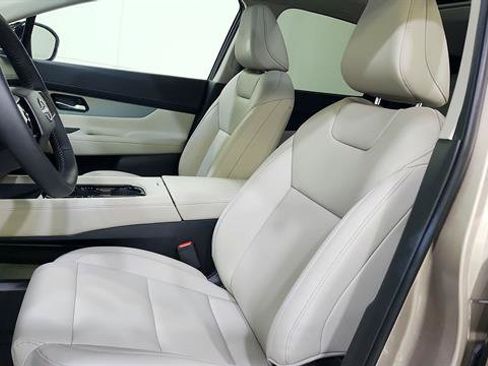 Certified 2025 Nissan Murano SL AWD/4WD image 10
