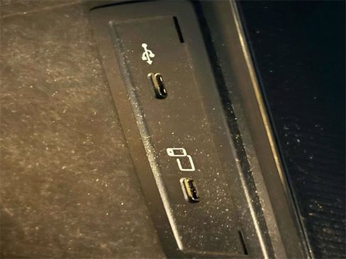 Certified 2021 Mercedes-Benz GLC 300 GLC 300 image 29