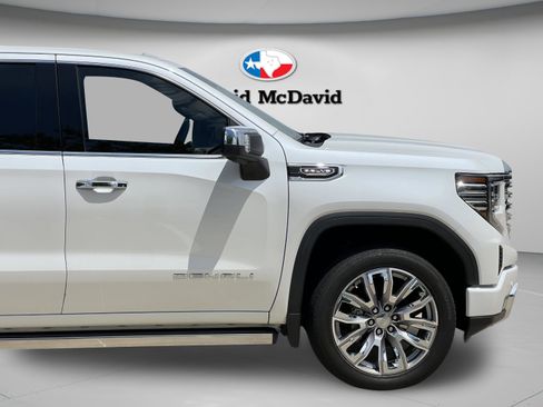 Used 2024 GMC Sierra 1500 Denali w/ Denali Reserve Package AWD/4WD image 36