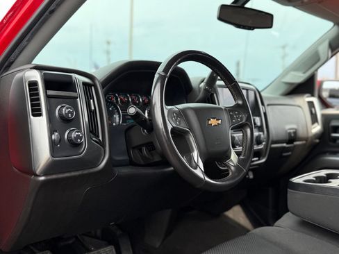 Used 2018 Chevrolet Silverado 1500 LT AWD/4WD image 10