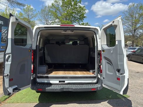 Used 2017 Ford Transit 150 XL image 13